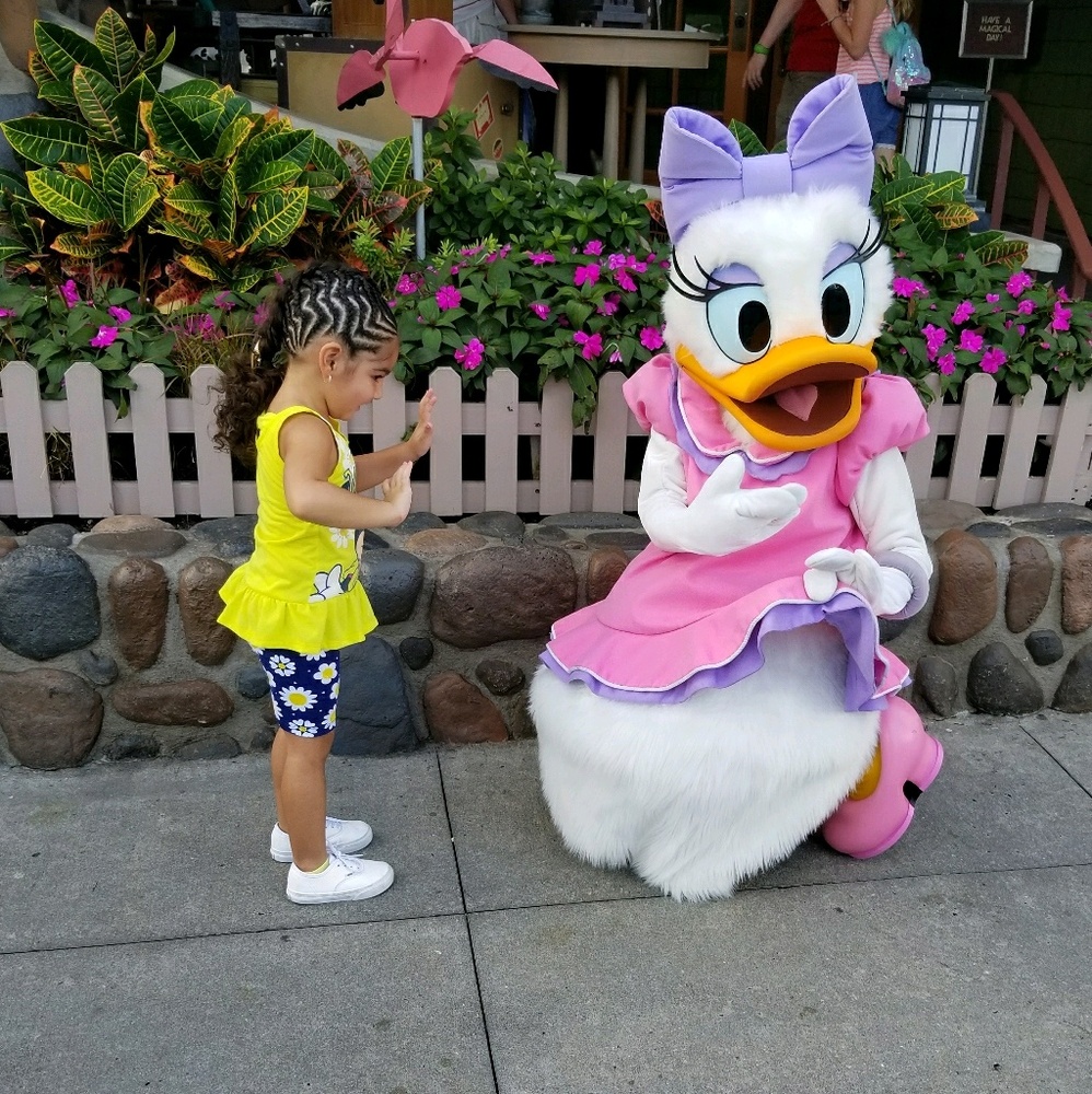 Meet your Posher, Melissa